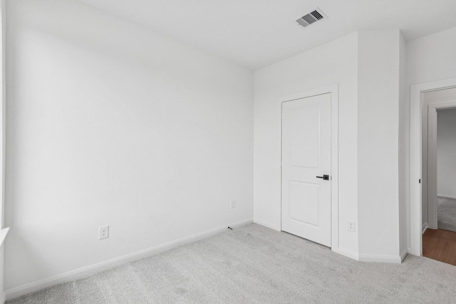Spacious, unfurnished interior of a new home in Jubilee, Hockley (Image 21).