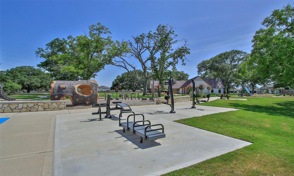 Community amenities in Windrow, Hockley (Image 35).