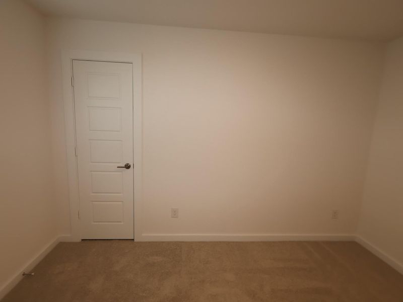 Spacious, unfurnished interior of a new home in Ambrose, La Marque (Image 21).
