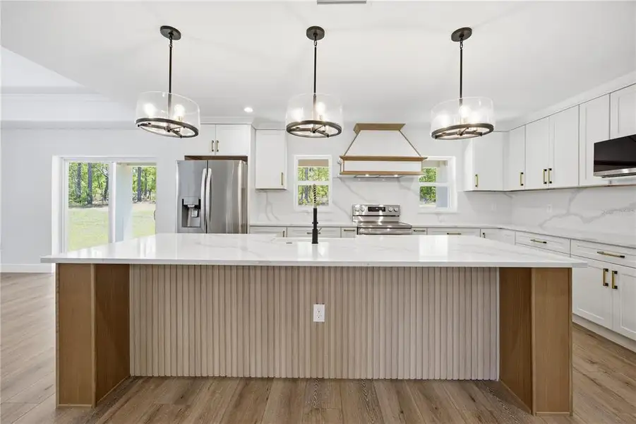 Furnished interior view inside a new home in , Ocala (Image 8).