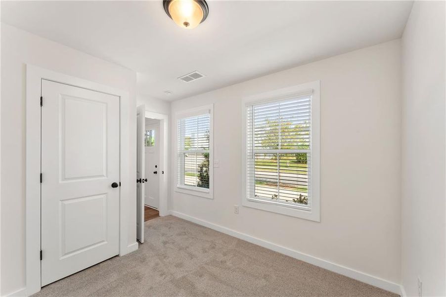 Spacious, unfurnished interior of a new home in Array, Atlanta (Image 13).