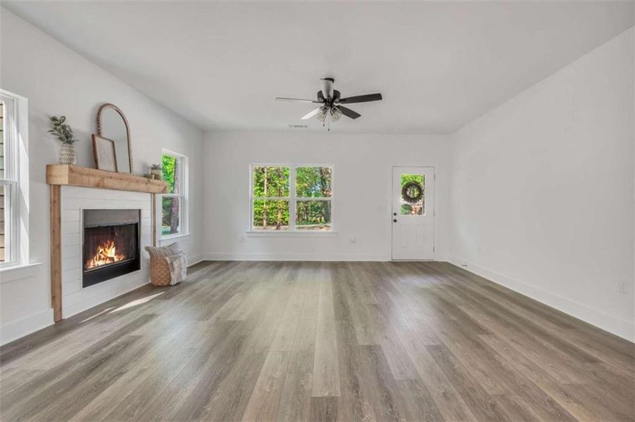 Spacious, unfurnished interior of a new home in , Covington (Image 30).