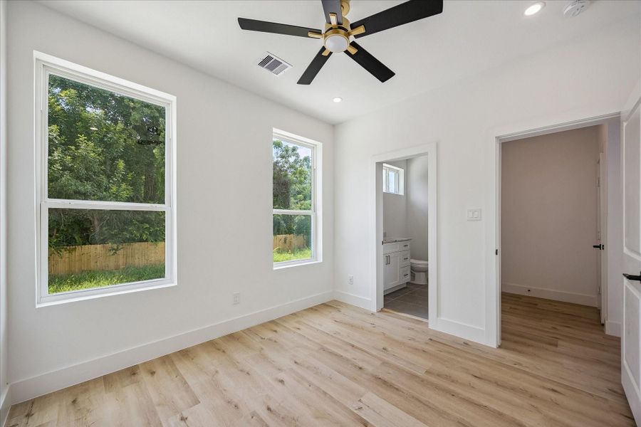 Spacious, unfurnished interior of a new home in , Houston (Image 10). Spacious, unfurnished interior of a new home in , Houston (Image 10).