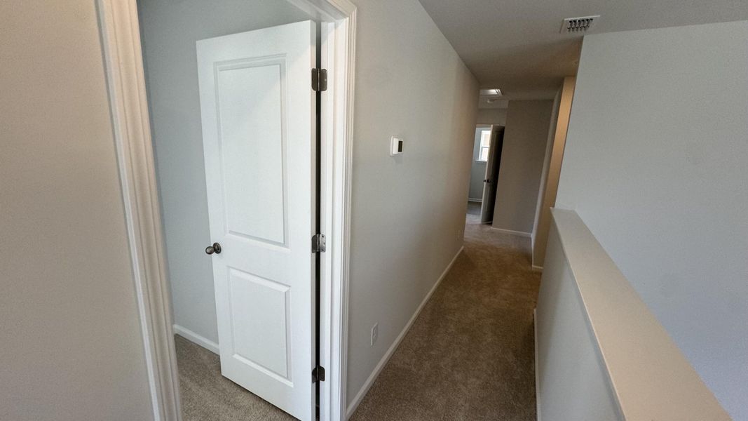Spacious, unfurnished interior of a new home in Watson Hill, Summerville (Image 25).
