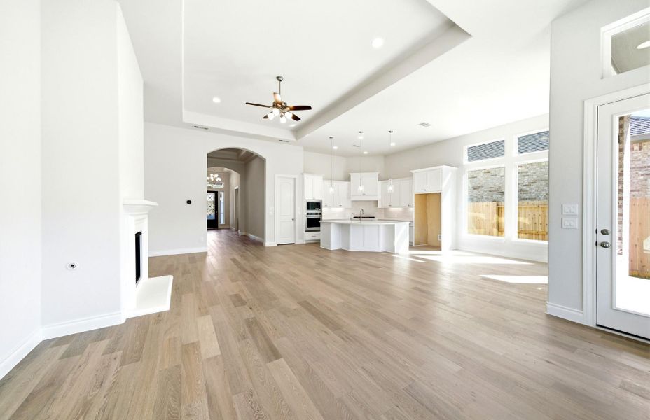 Spacious, unfurnished interior of a new home in The Highlands 55′, Porter (Image 32).