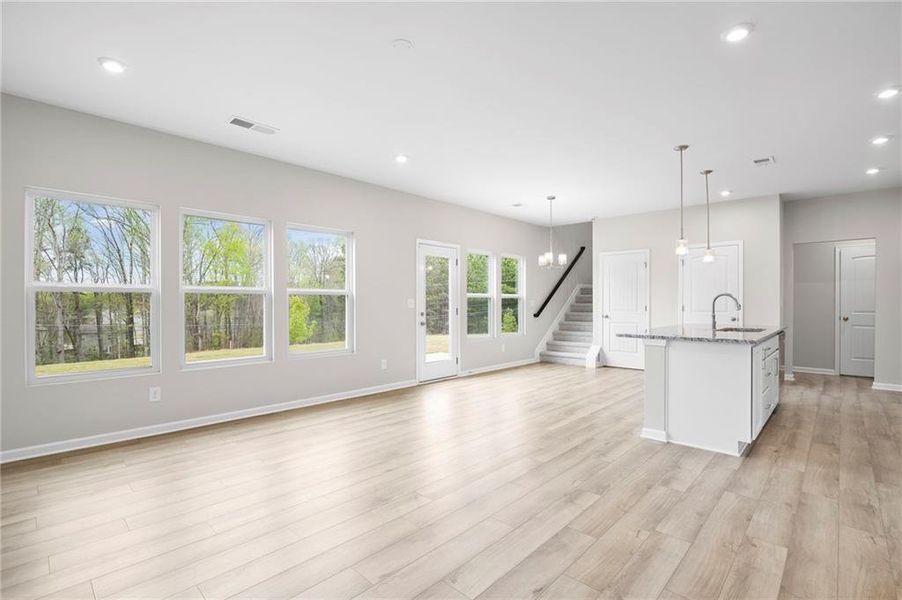 Spacious, unfurnished interior of a new home in Sage Woods, Dallas (Image 35).