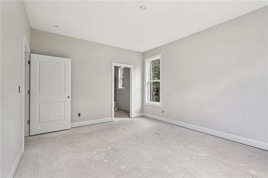 Spacious, unfurnished interior of a new home in , Douglasville (Image 7).