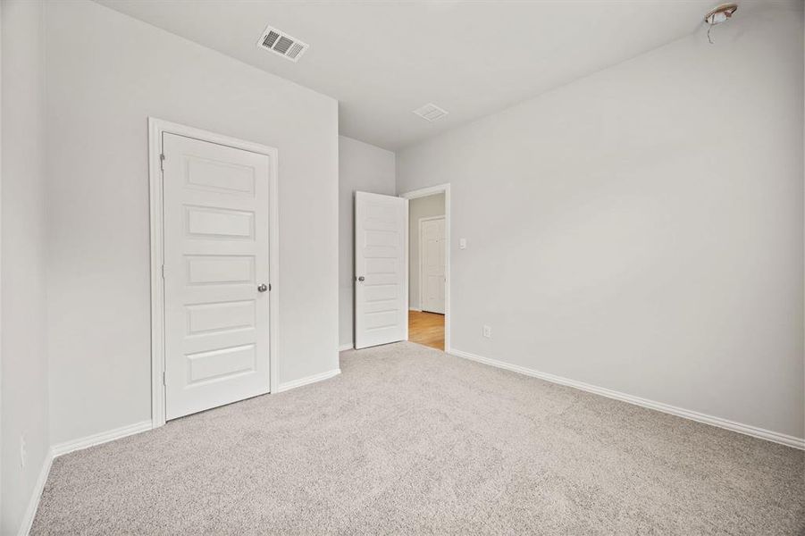 10-web-or-mls-556-ridgewood-dr