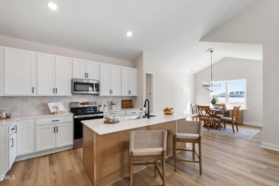 4506 Fairhaven Staged-18