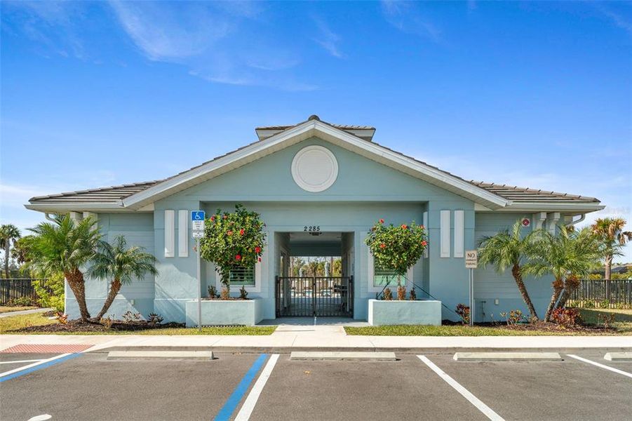 Community amenities in , Port Charlotte (Image 49).