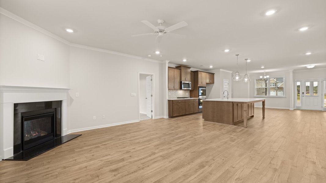 Spacious, unfurnished interior of a new home in Heritage Pointe, Senoia (Image 22).