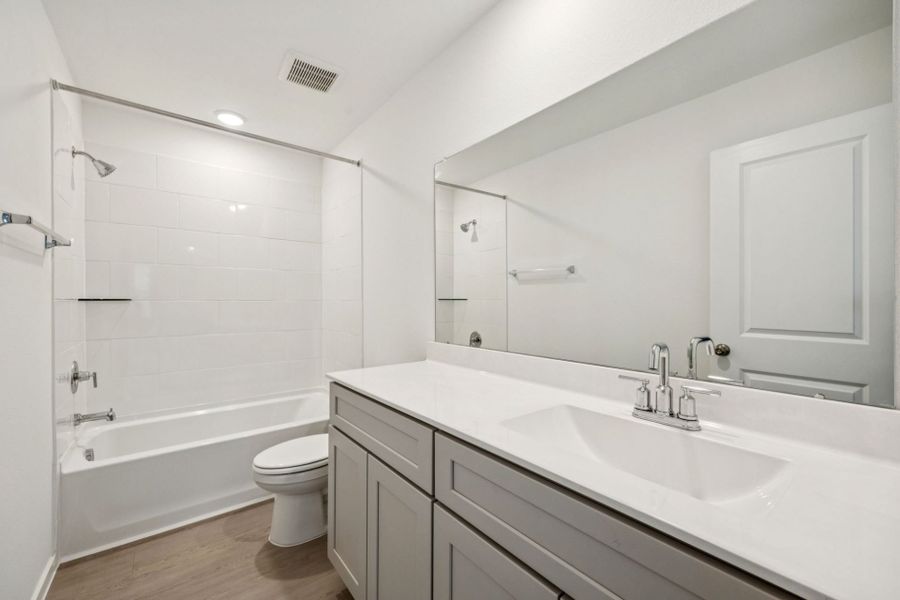 Furnished interior view inside a new home in Montgomery Bend, Montgomery (Image 10).