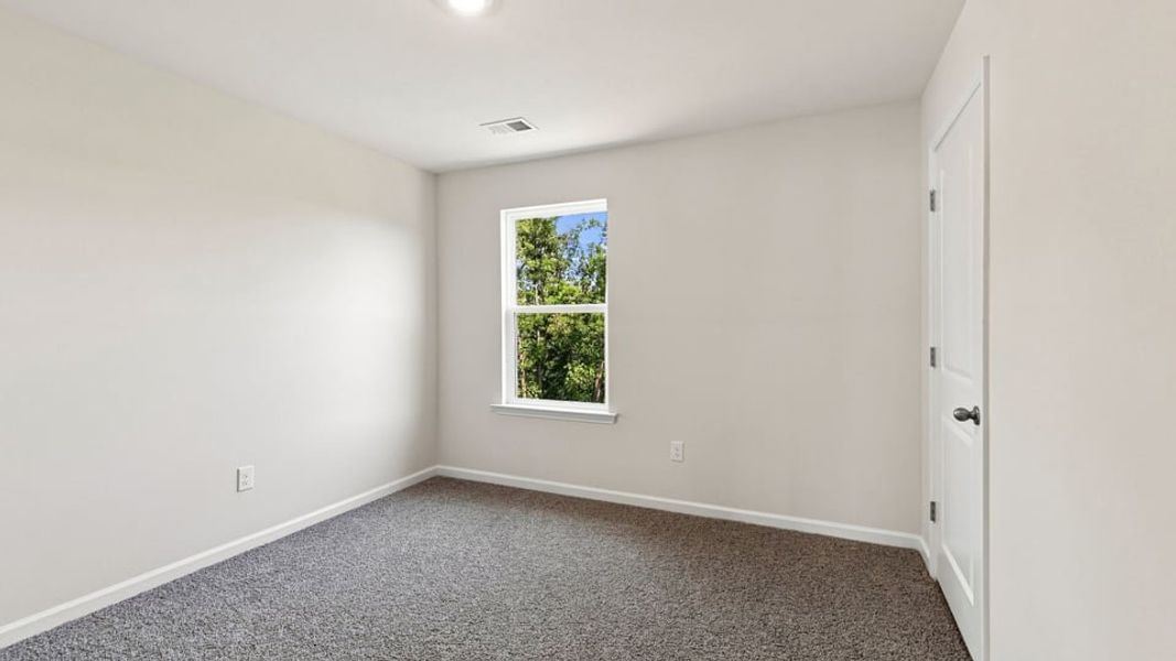 Spacious, unfurnished interior of a new home in Spring Ridge, Anderson (Image 41).