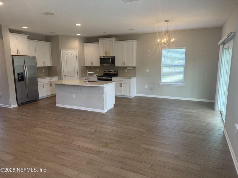 Image 8 of a home in River Glen.