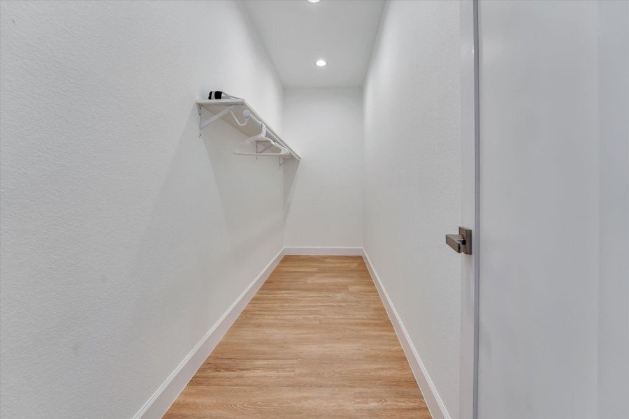 Spacious, unfurnished interior of a new home in , Conroe (Image 18). Spacious, unfurnished interior of a new home in , Conroe (Image 18).