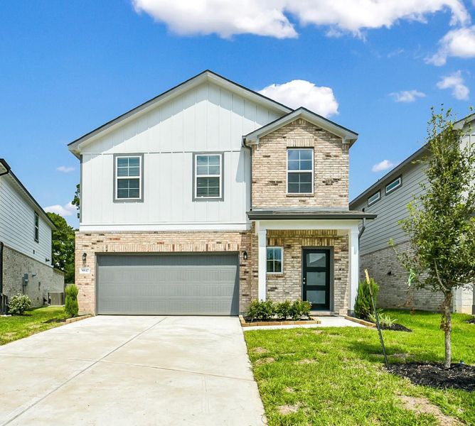 Image 32 of a home in Lakes at Black Oak.