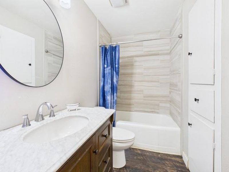 Furnished interior view inside a new home in , Athens (Image 8).