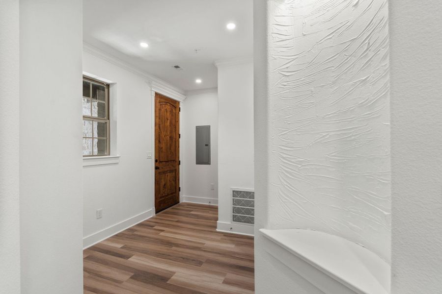 Spacious, unfurnished interior of a new home in , Onalaska (Image 20). Spacious, unfurnished interior of a new home in , Onalaska (Image 20).
