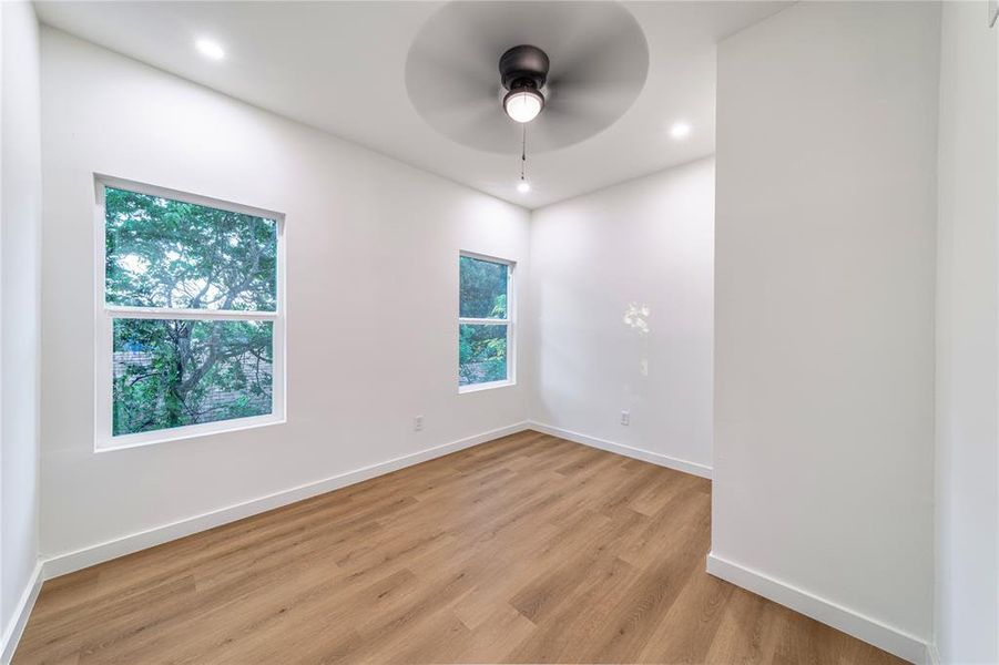 Spacious, unfurnished interior of a new home in , Dallas (Image 22).