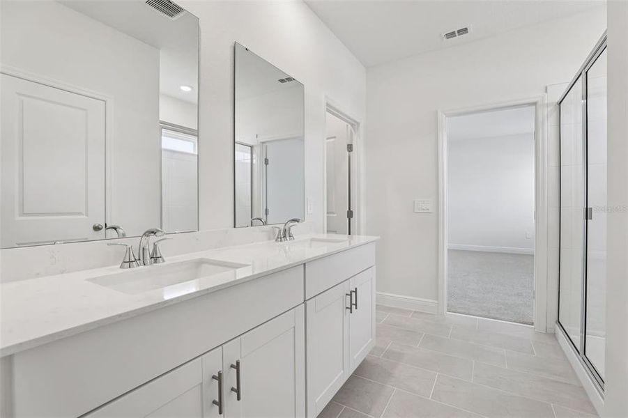 Furnished interior view inside a new home in Cyrene at Minneola, Minneola (Image 10).