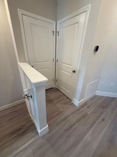 Spacious, unfurnished interior of a new home in , Winter Garden (Image 28).