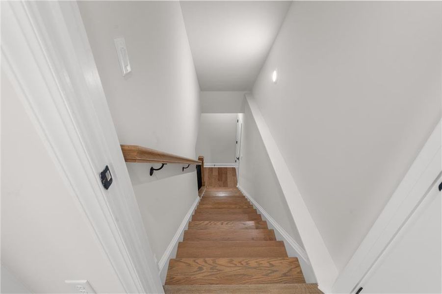 Spacious, unfurnished interior of a new home in Ward's Crossing Townhomes, Johns Creek (Image 41). Spacious, unfurnished interior of a new home in Ward's Crossing Townhomes, Johns Creek (Image 41).