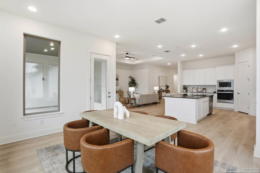 Furnished interior view inside a new home in Kinder Ranch - 70', San Antonio (Image 7).