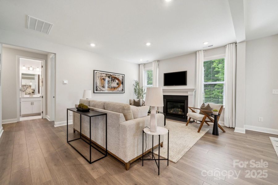 REPRESENTATIVE PHOTO REPRESENTATIVE PHOTO