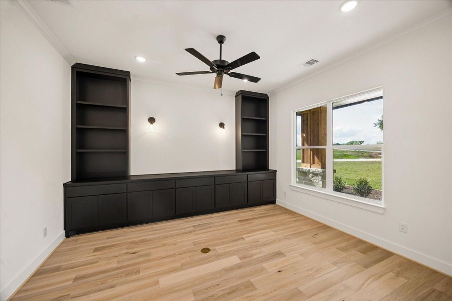 Image 38 of a home in .