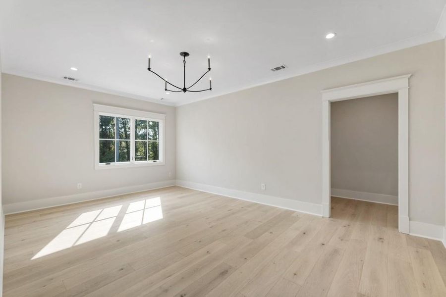 Spacious, unfurnished interior of a new home in , Alpharetta (Image 20).