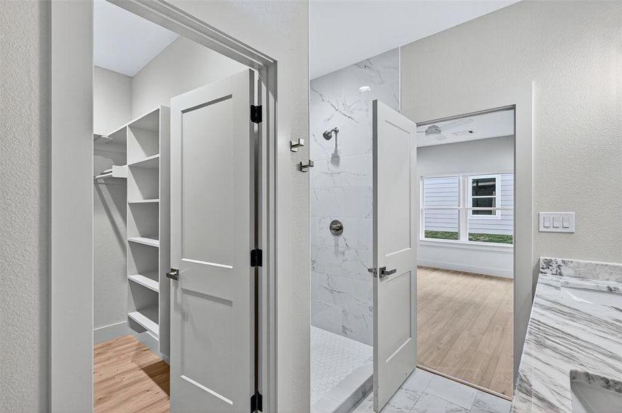 Furnished interior view inside a new home in , Sherman (Image 11).