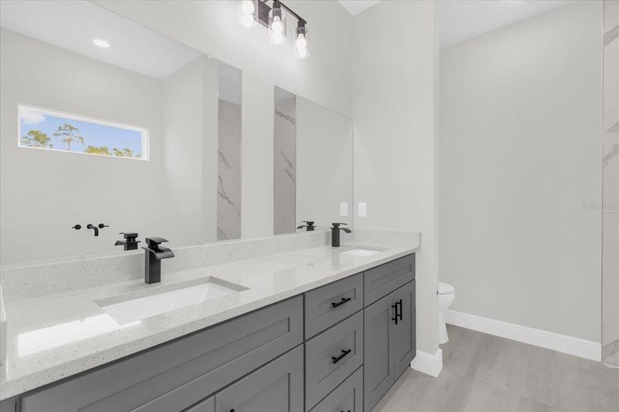 Furnished interior view inside a new home in , Ocala (Image 11).