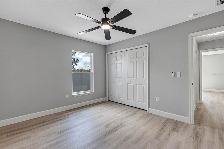 Spacious, unfurnished interior of a new home in , Summerfield (Image 30).