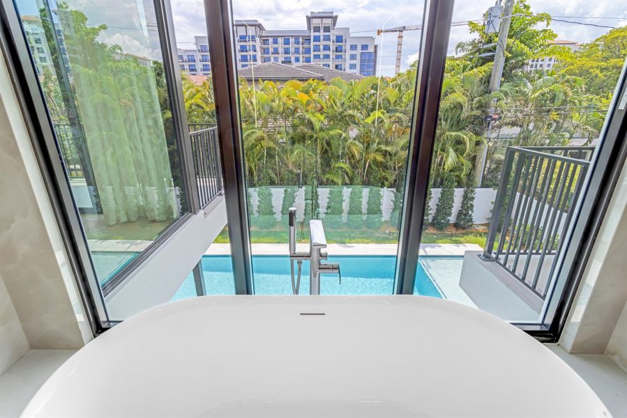 PRIMARY_BATHROOM_BIRDSEYE_VIEW_EB PRIMARY_BATHROOM_BIRDSEYE_VIEW_EB