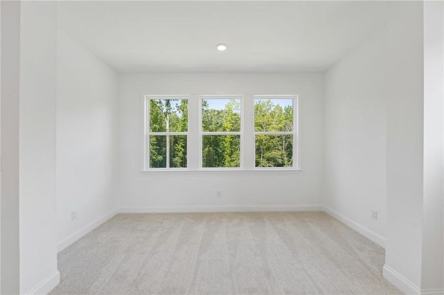 Spacious, unfurnished interior of a new home in Bailey Fence, Dacula (Image 55).