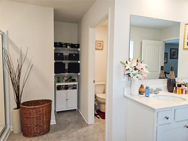 Furnished interior view inside a new home in , Braselton (Image 16).
