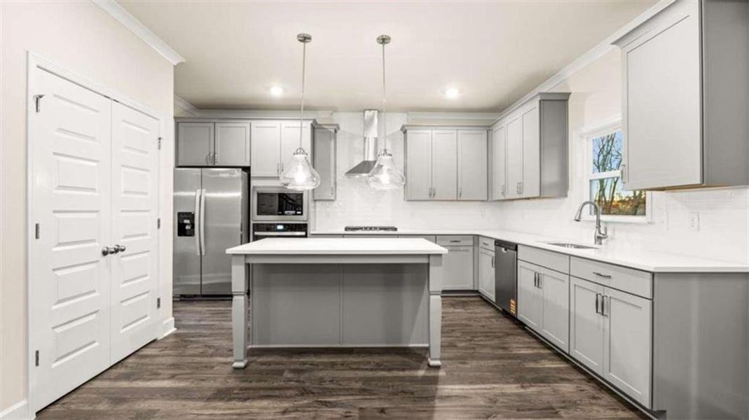 Furnished interior view inside a new home in Heritage Pointe, Senoia (Image 9). Furnished interior view inside a new home in Heritage Pointe, Senoia (Image 9).