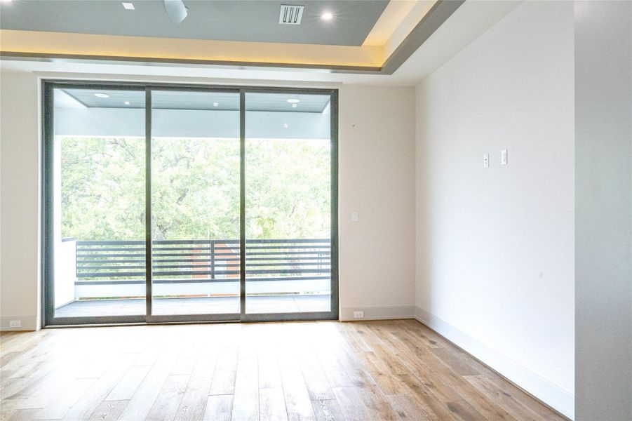 Spacious, unfurnished interior of a new home in , Houston (Image 38). Spacious, unfurnished interior of a new home in , Houston (Image 38).