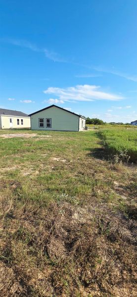 Image 19 of a home in . Image 19 of a home in .