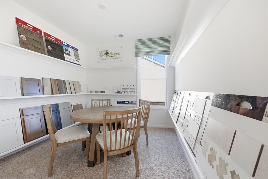 Furnished interior view inside a new home in Whiskey Run, New Ellenton (Image 14). Furnished interior view inside a new home in Whiskey Run, New Ellenton (Image 14).