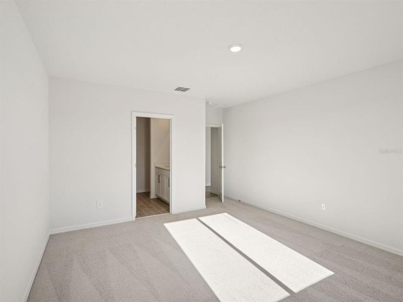 Spacious, unfurnished interior of a new home in Oakfield Trails - Classic Series, Parrish (Image 13).