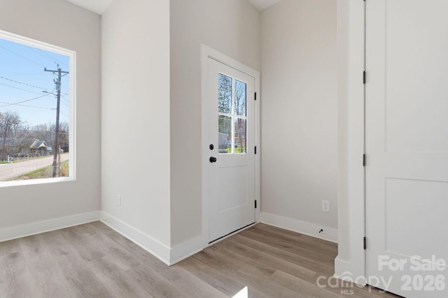 Spacious, unfurnished interior of a new home in , Kannapolis (Image 11).