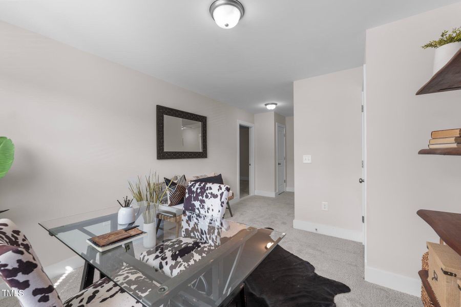 22-web-or-mls-_1075832 22-web-or-mls-_1075832