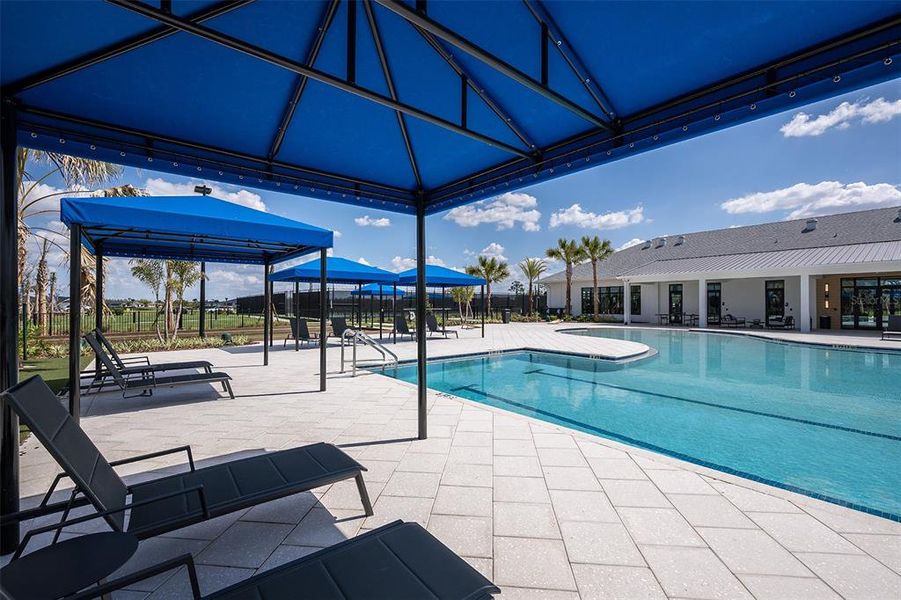 Community amenities in Woodland Preserve, Parrish (Image 70).