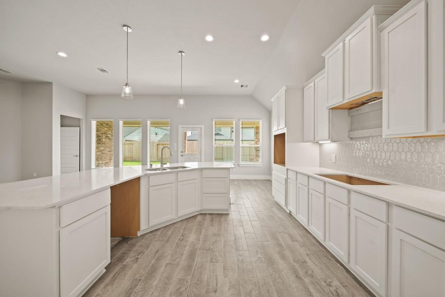 Furnished interior view inside a new home in Beacon Hill, Waller (Image 9). Furnished interior view inside a new home in Beacon Hill, Waller (Image 9).