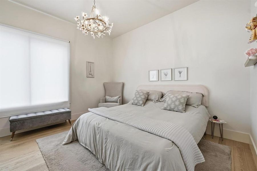 Furnished interior view inside a new home in , Abilene (Image 35).