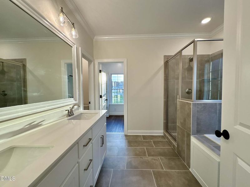 fa81f0f1-5764-42bd-a1dc-241a0b9e59f9