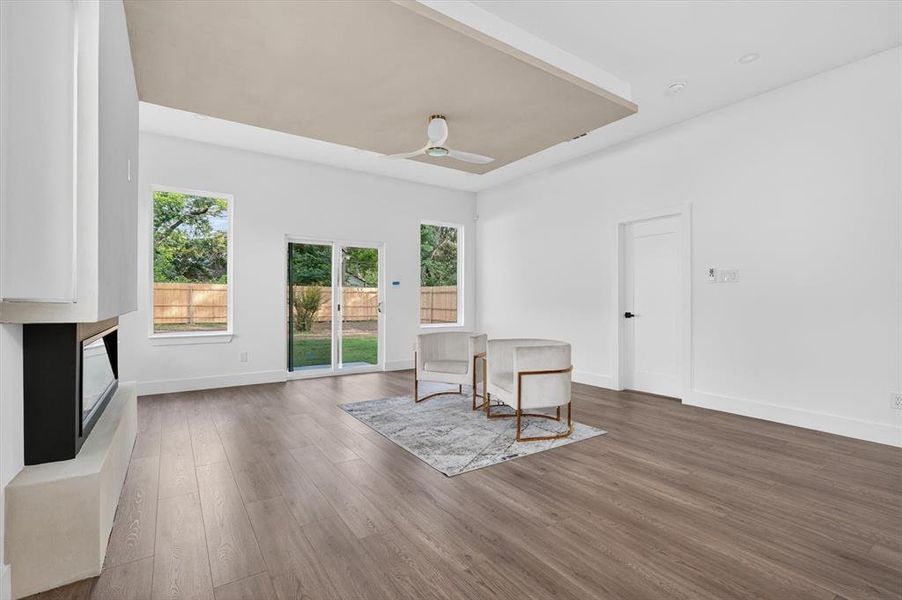 Spacious, unfurnished interior of a new home in , Dallas (Image 13). Spacious, unfurnished interior of a new home in , Dallas (Image 13).