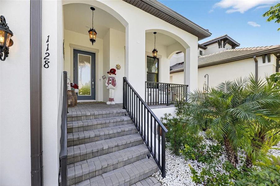 Exterior details and patio area of a home in SouthShore Yacht Club: Somerset Preserve, Ruskin (Image 29).