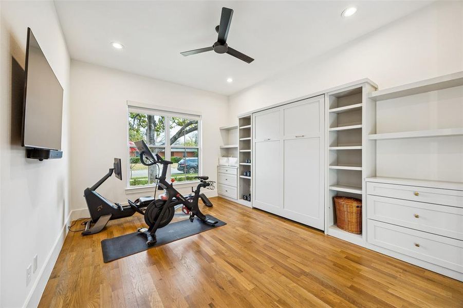 Furnished interior view inside a new home in , Dallas (Image 10). Furnished interior view inside a new home in , Dallas (Image 10).